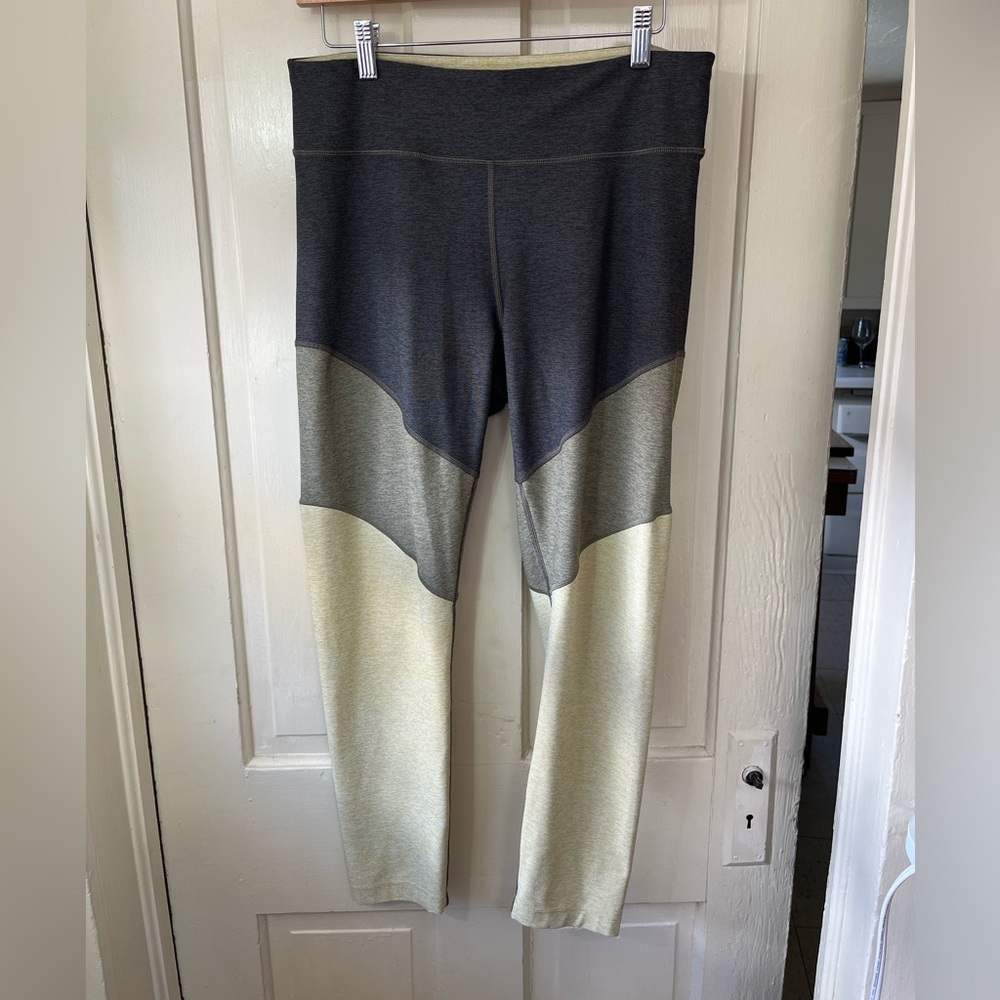 Outdoor voices tricolor leggings size XL